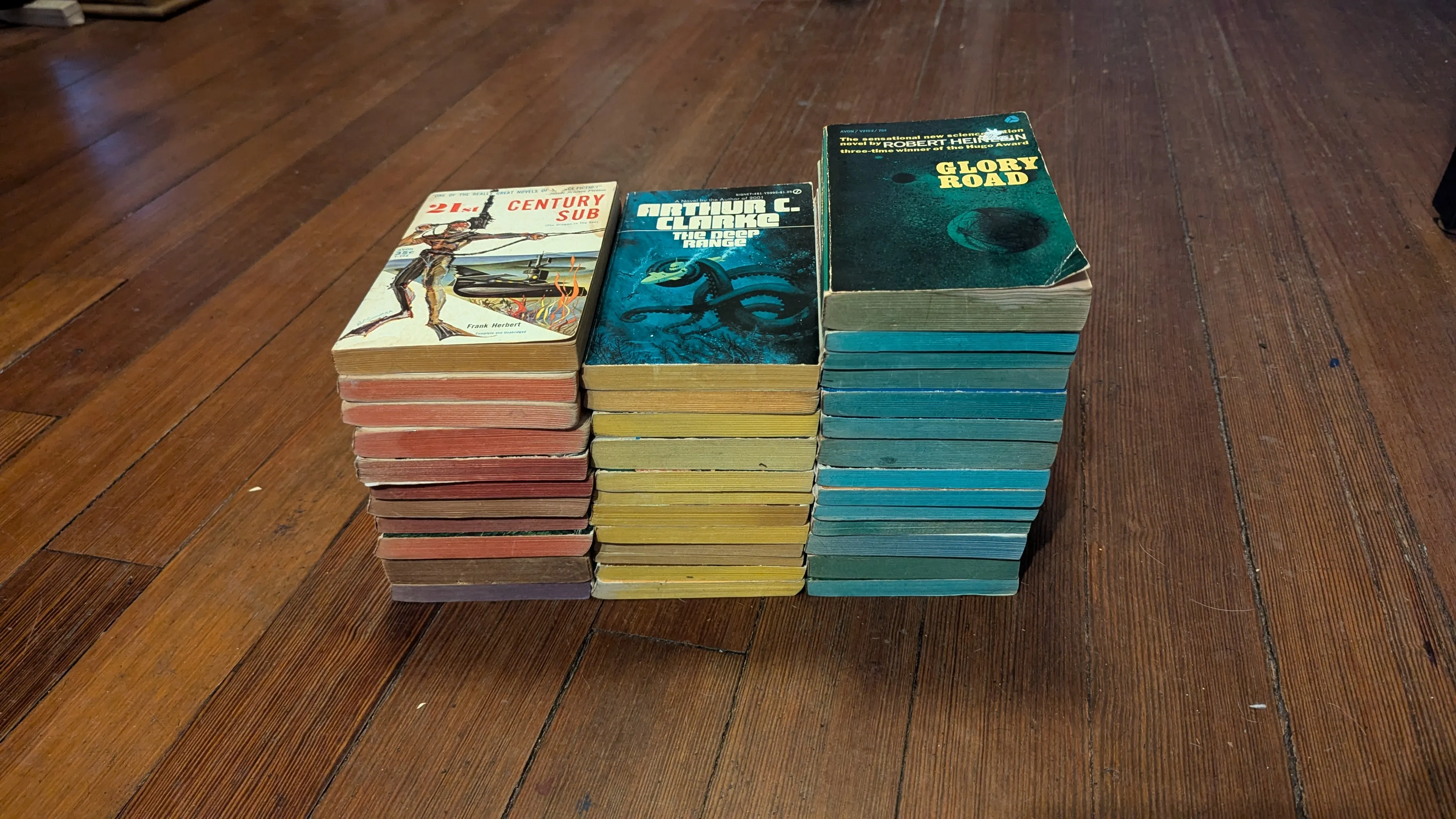 Thrillers Anonymous 001: Pocketful of Sci-Fi